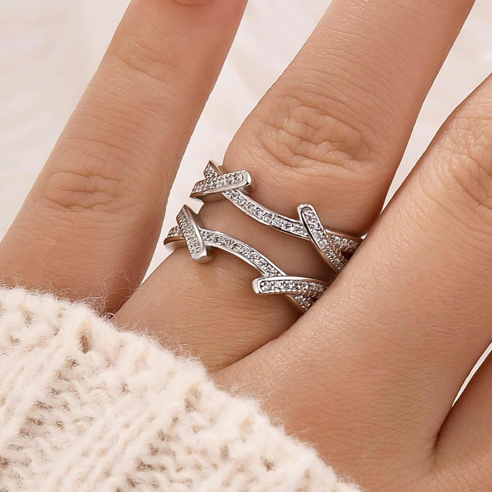 Delicate Layer Casual accessory 0.6Ct Insert Wedding Band Engagement Ring Enhancer