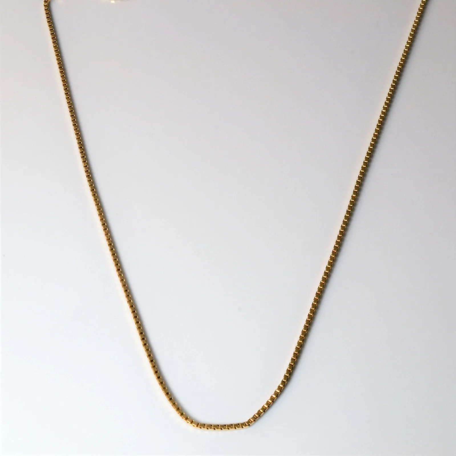Eye Catching Soft Appeal 10k Yellow Gold Box Chain | 18"|