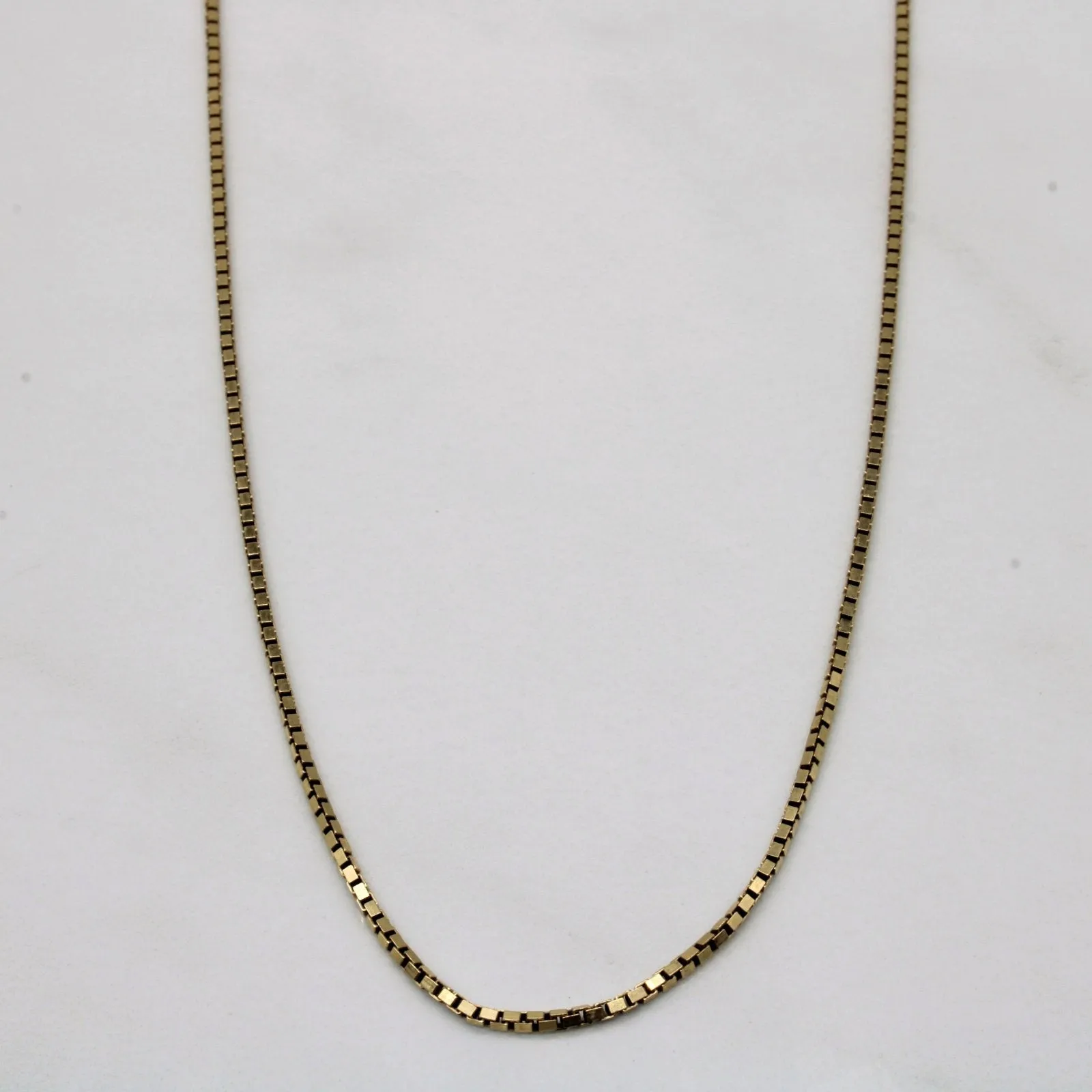 10k Yellow Gold Box Chain | 22" | Charming Gems Evening Mood