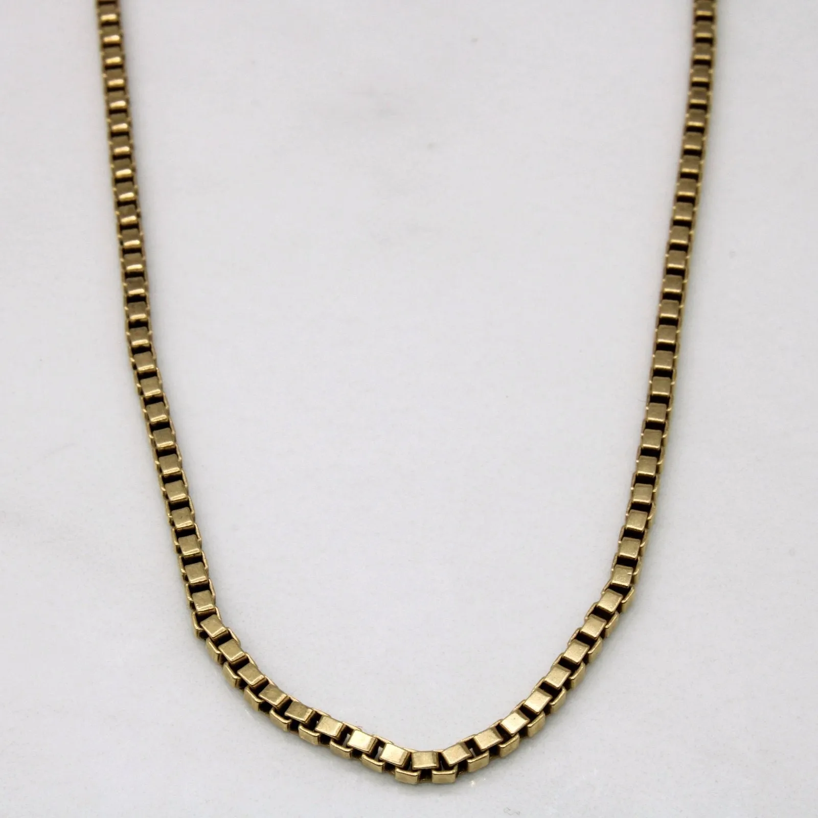 Highlight Moment 10k Yellow Gold Box Link Chain | 18" |