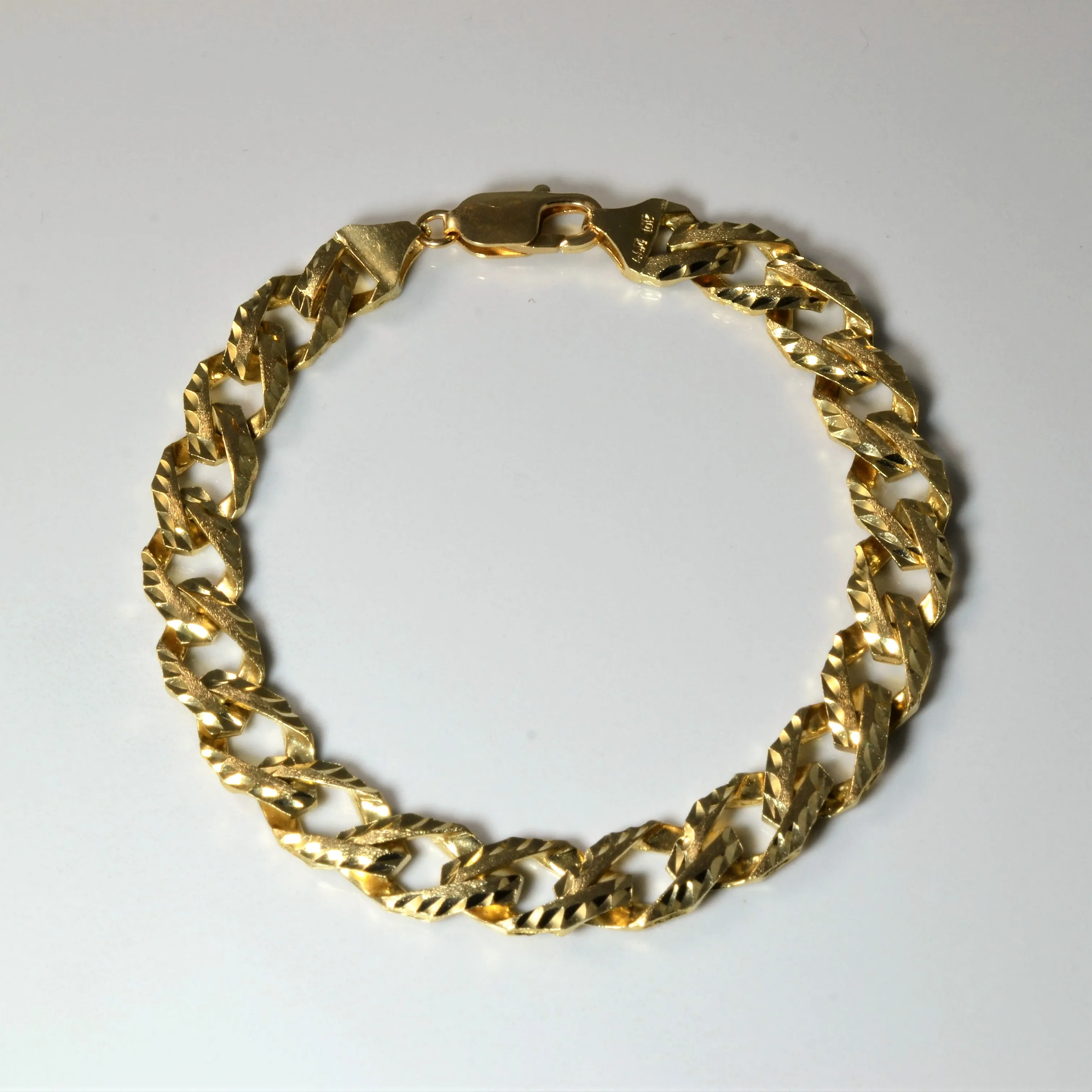 10k Yellow Gold Textured Curb Chain Bracelet | 9"| Casual Combo Sophisticated Element