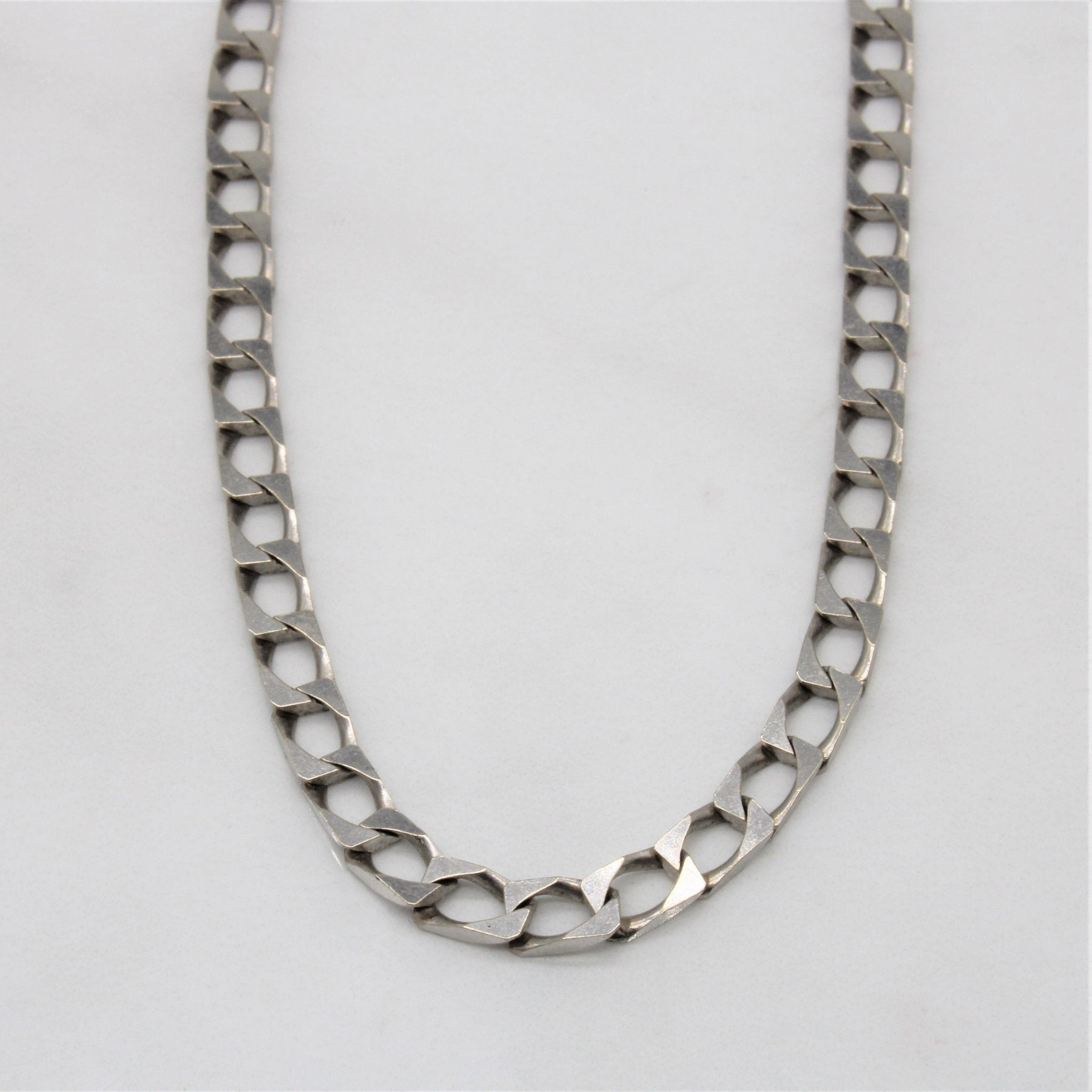 10k White Gold Cuban Chain | 22" | Mature Style Modern Statement