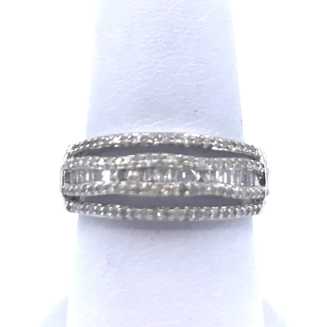 Creative Piece Memorable Accessory 14K White Gold Band Ring