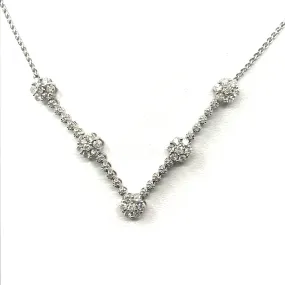 14K White Gold Flower V-Shaped Necklace Attractive Present Traditional Piece