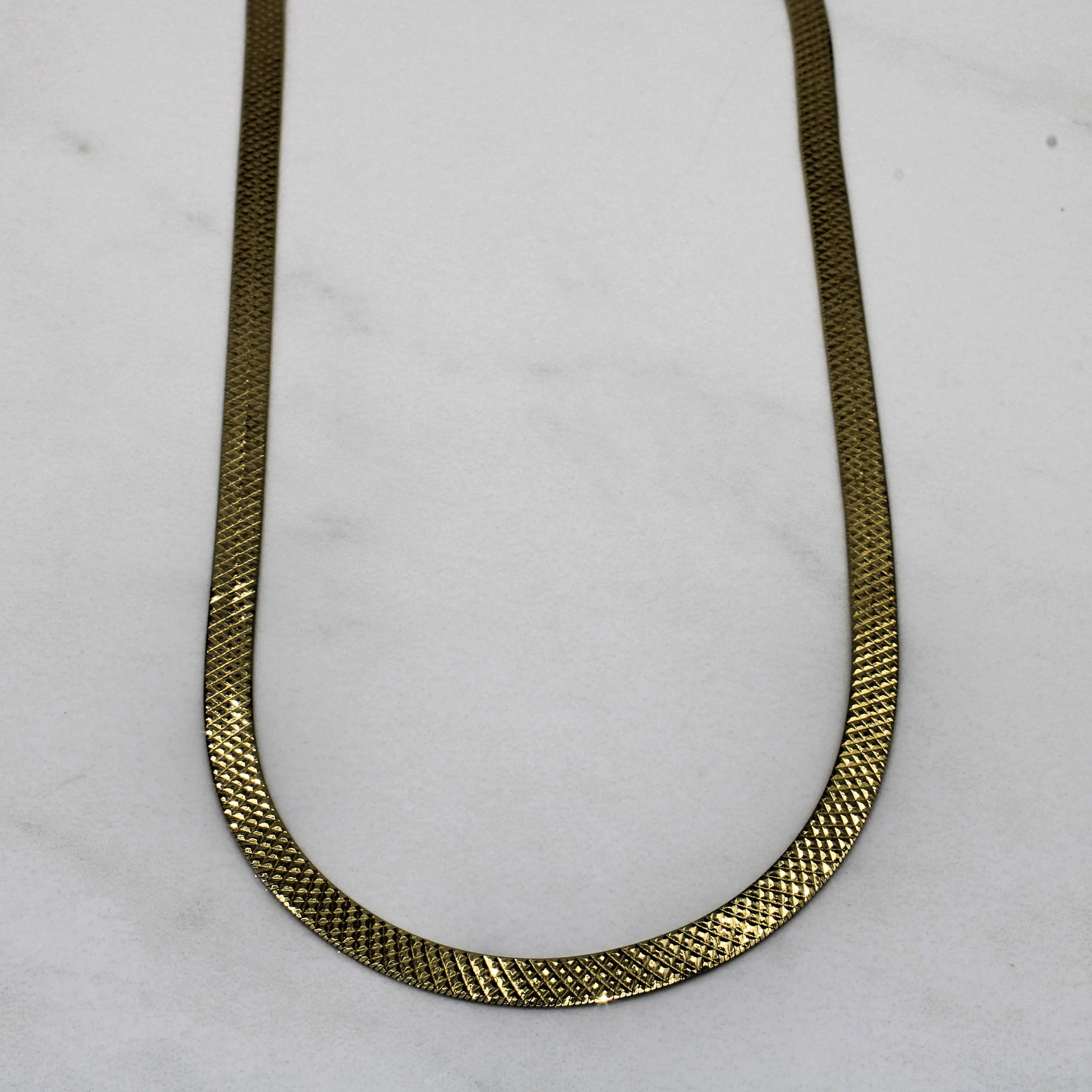 14k Yellow Gold Textured Herringbone Necklace | 17" | Graceful Choice Modern Minimal