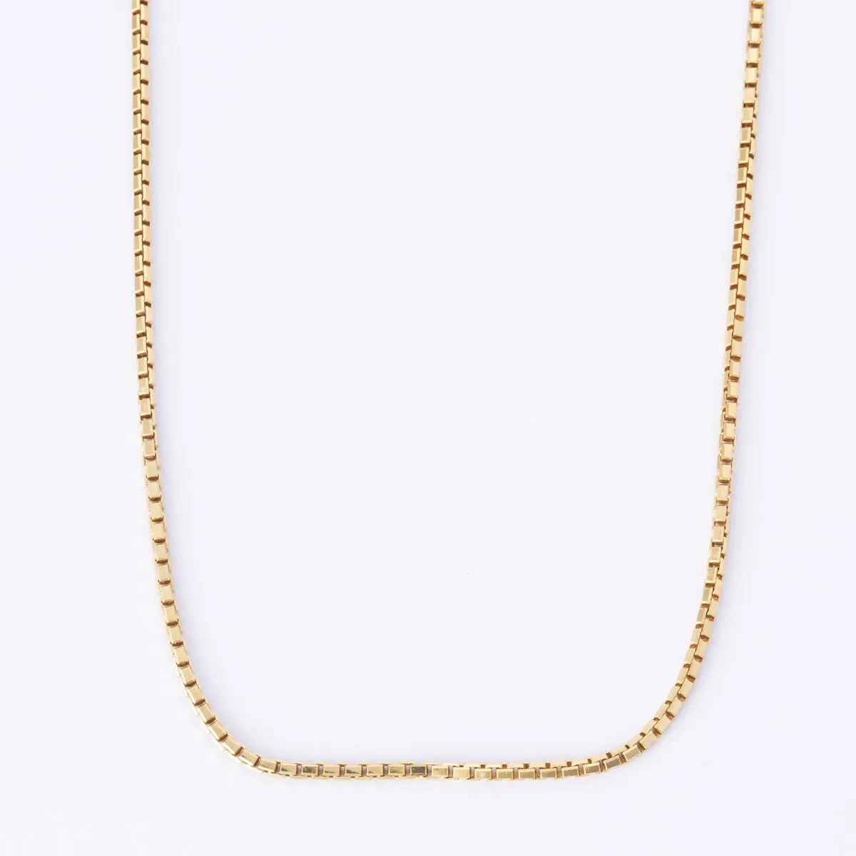 18k Yellow Gold Box Link Chain | 15" Creative Twist Bold Details