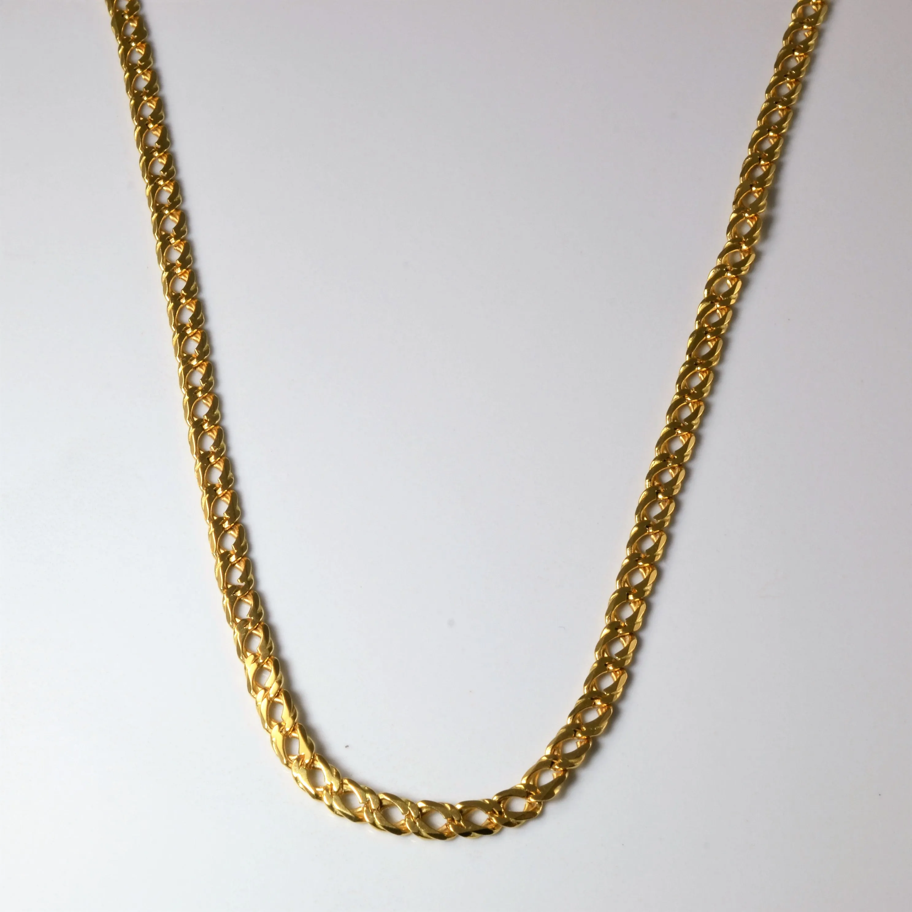 Night Feature youth appeal 18k Yellow Gold Parallel Curb Link Chain | 19" |