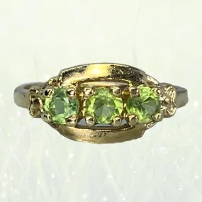 Excellent Design 1960s Peridot Ring in a 14k Yellow Gold Setting.  August Birthstone. 16th Anniversary Gift. Estate Jewelry.