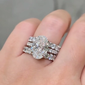 Outdoor Style Contemporary Highlight 3PC 6.0Ct Oval Cut Wedding Ring Set With Two Classic Round Cut Wedding Bands