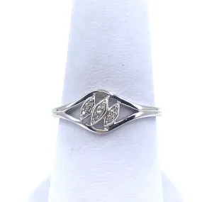 14K White Gold Ring Sentimental Object Trendy Statement