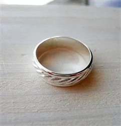 Wonderful Adornment Slant Pattern