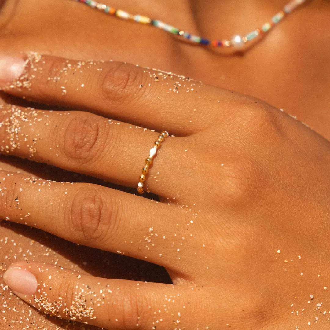 Economical Design Artisan Touch Blanca Ring