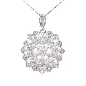 14K Gold Flower Pendant Necklace Urban Trend Formal Style