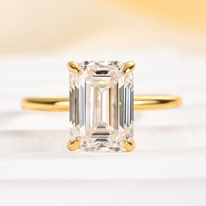 Louily Moissanite 3.5 Carat Emerald Cut Solitaire Engagement Ring Classic Form