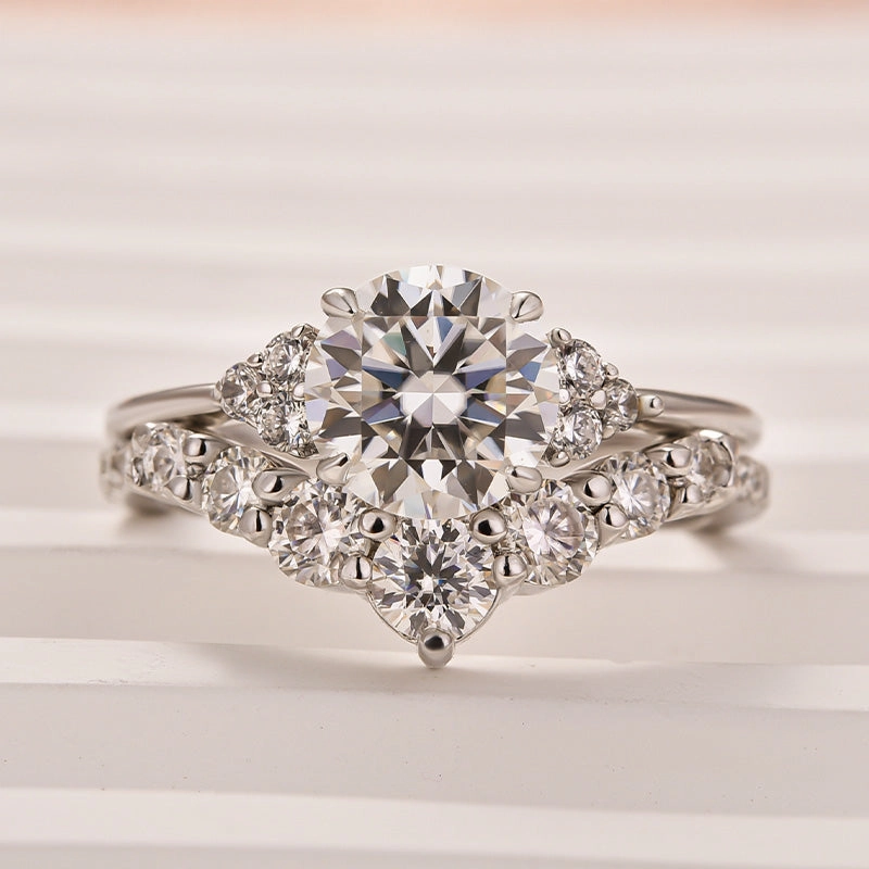 Classic Moissanite 1.2 CT Round Cut Wedding Ring Set With Curved Design Wedding Band Signature Charm Opulent Touch