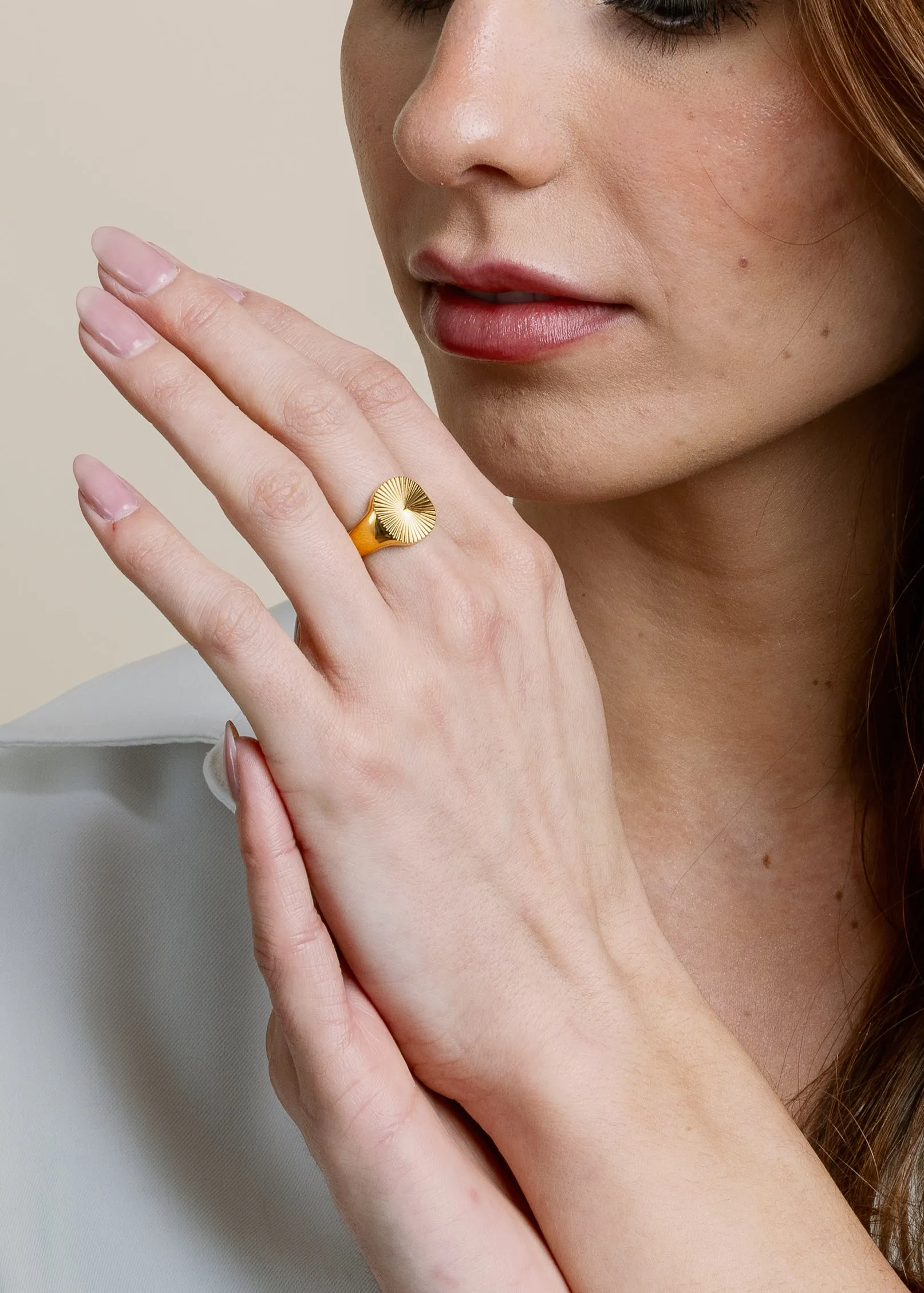 Timeless Design Retro Sunburst Wax Seal Ring