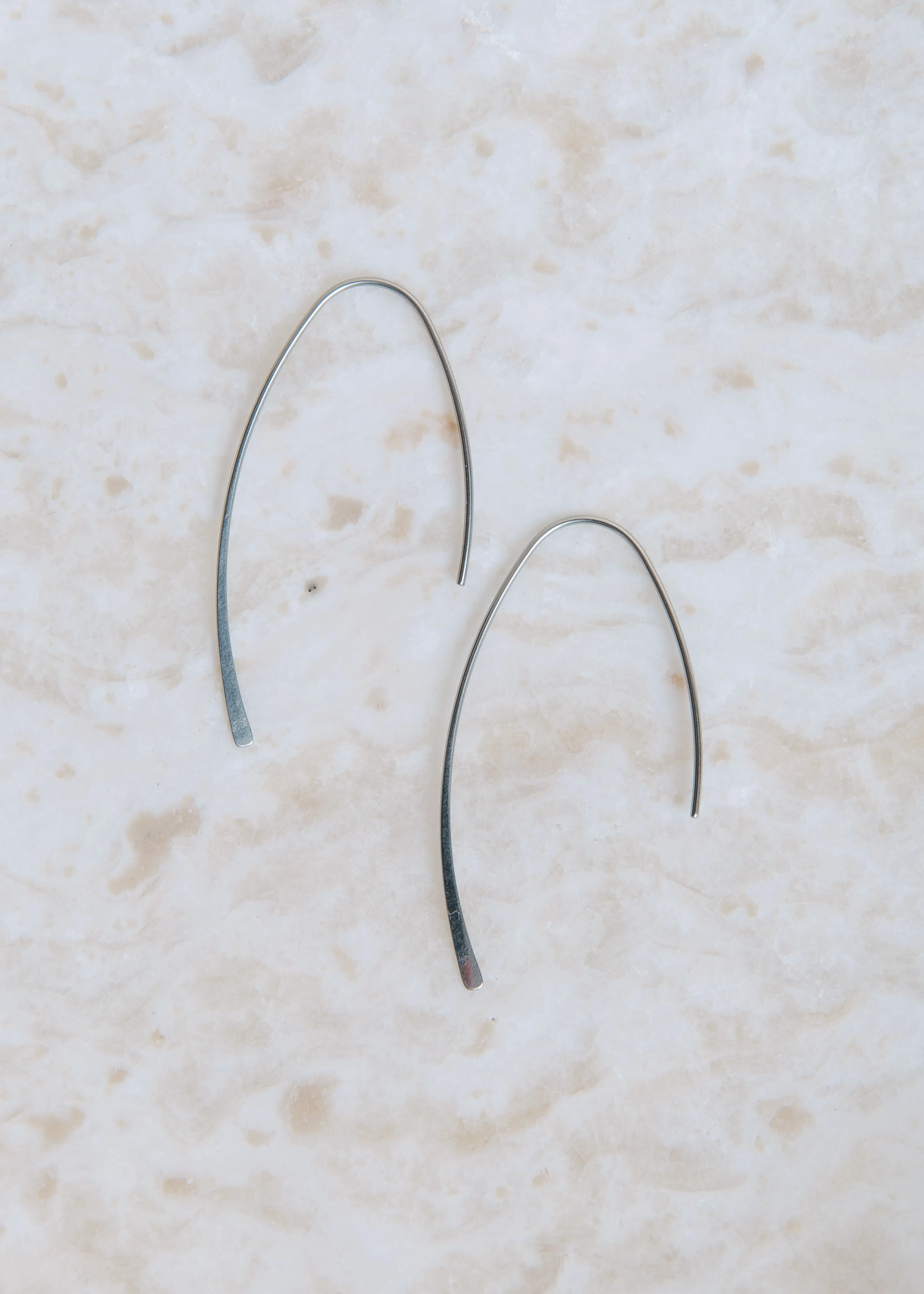 Lovely Item Vacation Accessory Cast A Line Earring - Silver