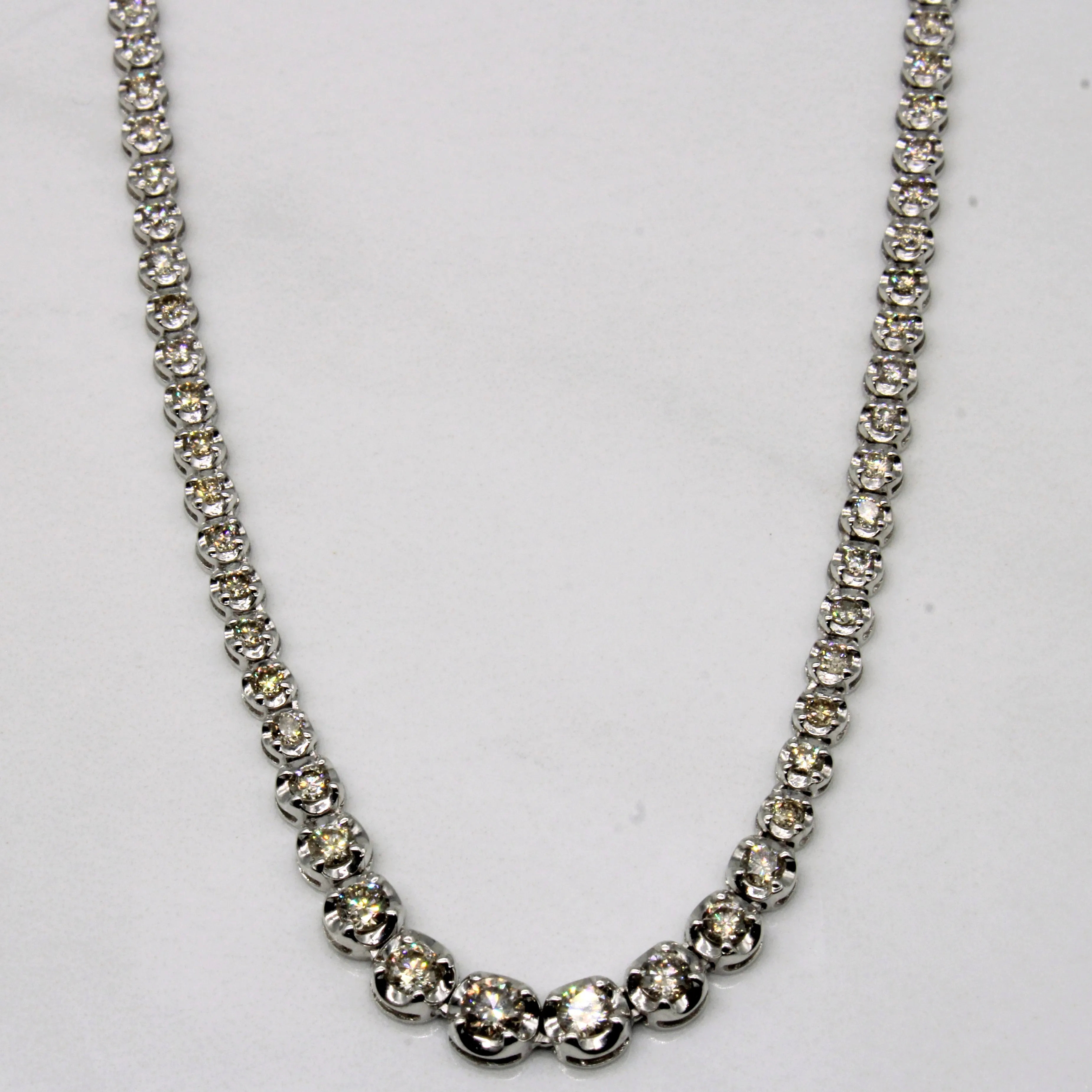 Sharp Silhouette Diamond Necklace | 3.00ctw | 16" |