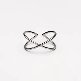 Lightweight Adornment Cross Ring