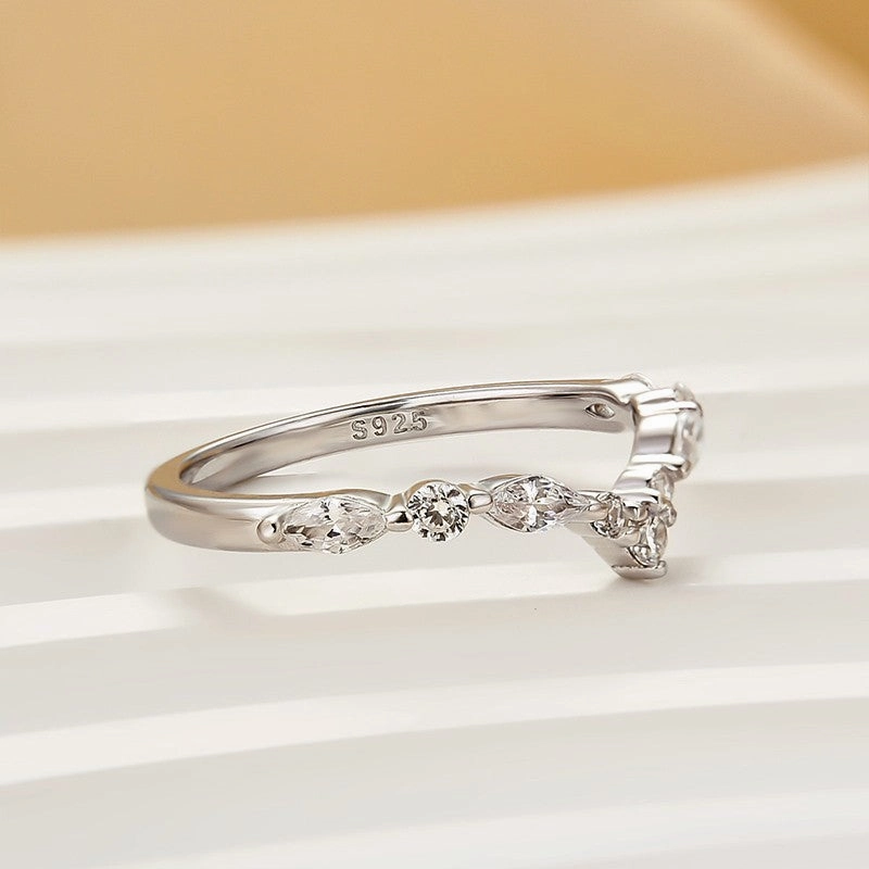 Daily Style Crown-Shaped Curved Wedding Band Wedding Ring In Sterling Silver