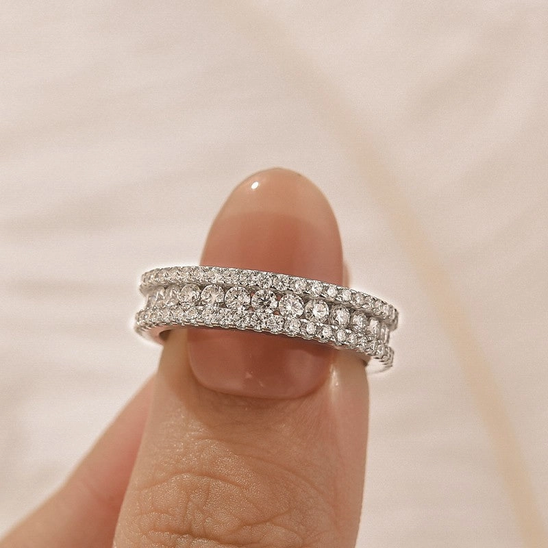 Gift Ready Moissanite 2.5Ct Classic Round Cut Wide Wedding Band In Sterling Silver