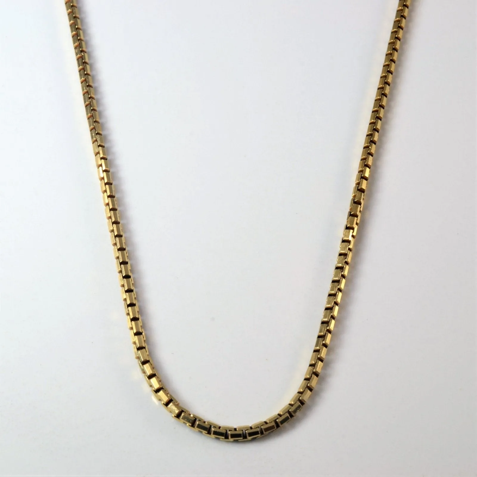 Iconic Feature Formal Look 10k Yellow Gold Box Chain | 18" |