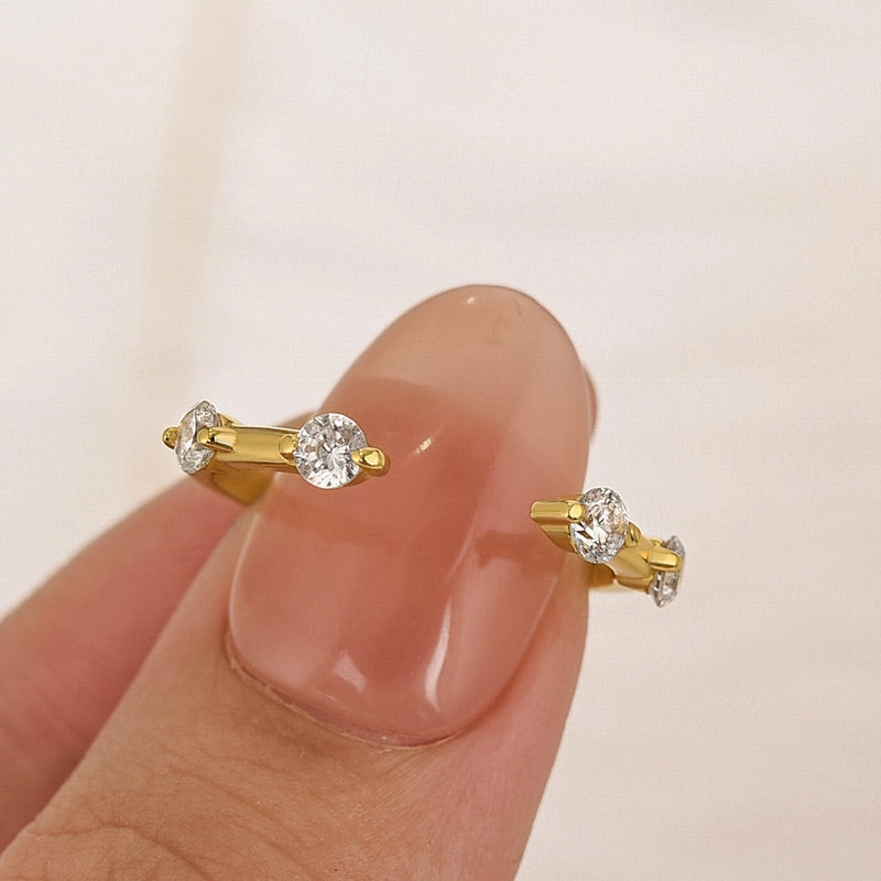 Classic Round Cut Open Wedding Band In Sterling Silver For Women Shining Design Casual Style