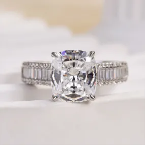 Glow Layer Louily Outstanding Cushion Cut Engagement Ring