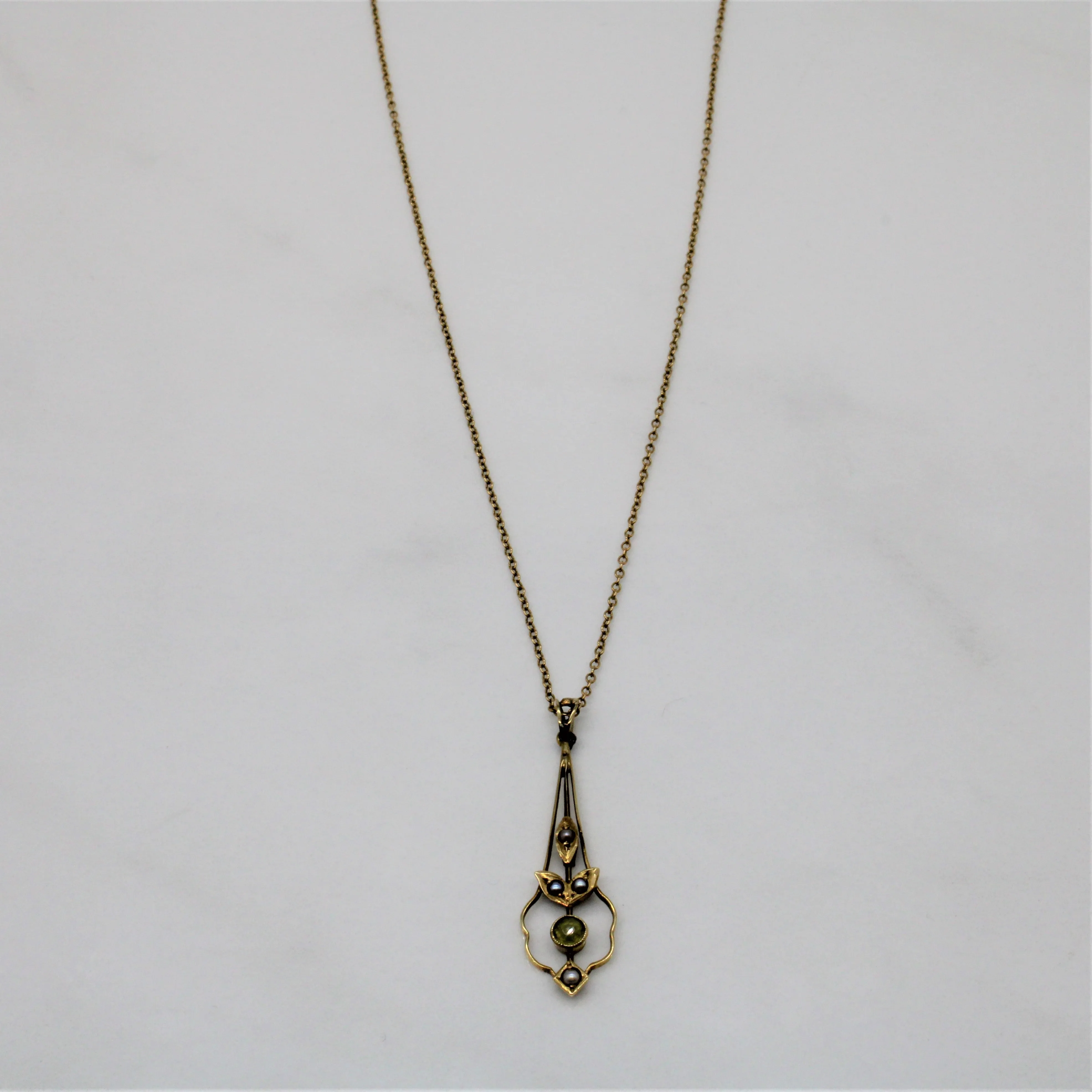 Edwardian Peridot & Seed Pearl Necklace | 0.10ct | 17" | Modern Mood