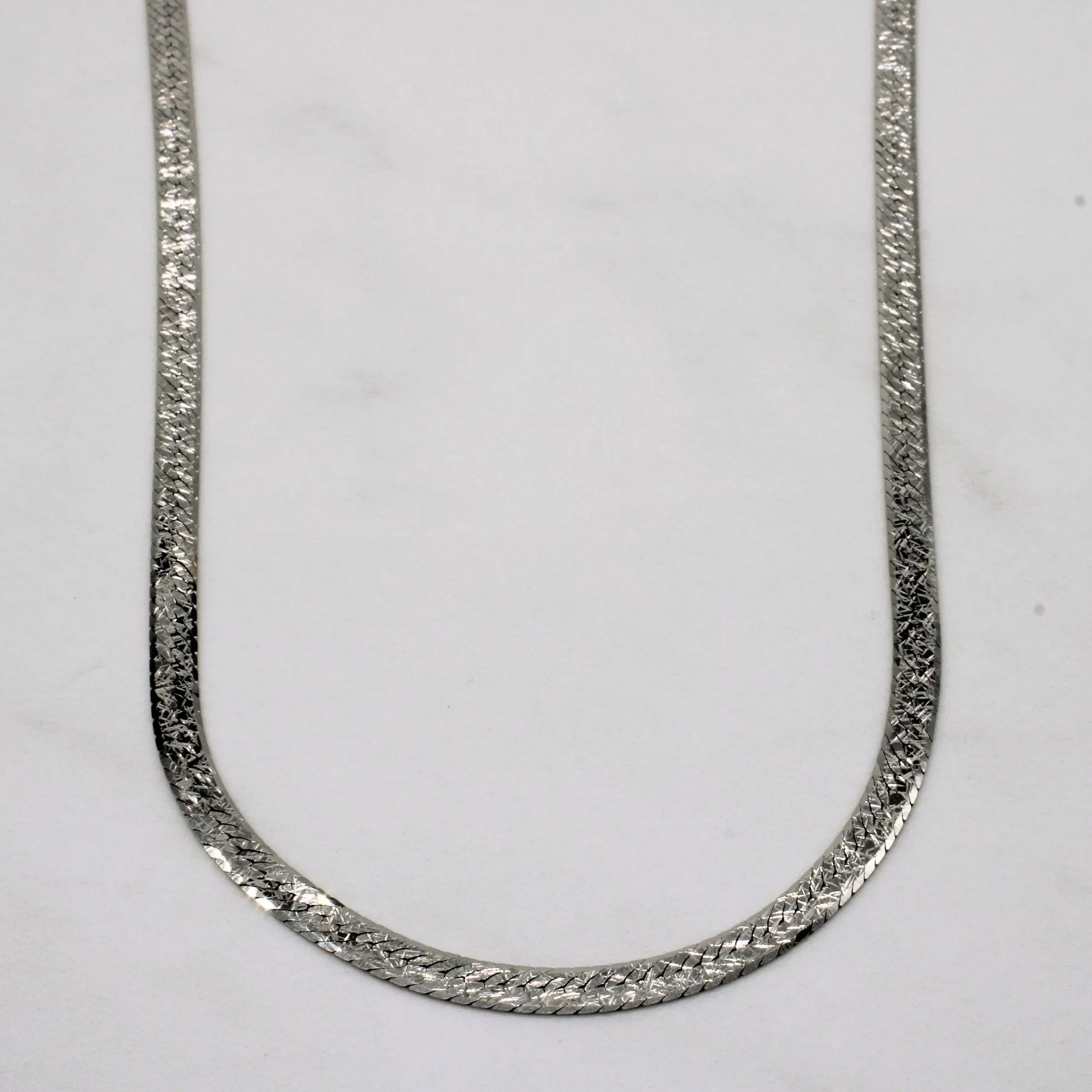 10k Reversible Nugget Detailed Herringbone Chain | 18" | Luxury Ready Subtle Glamour