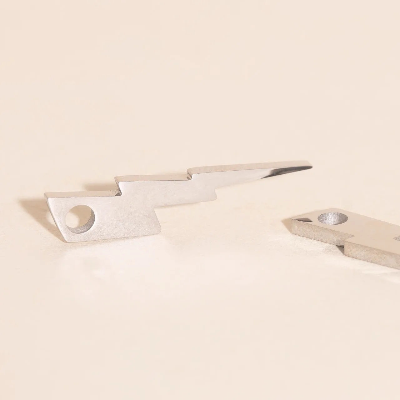 Graceful Appearance Decorative Selection Lightning Bolt Huggie Hoop Charms