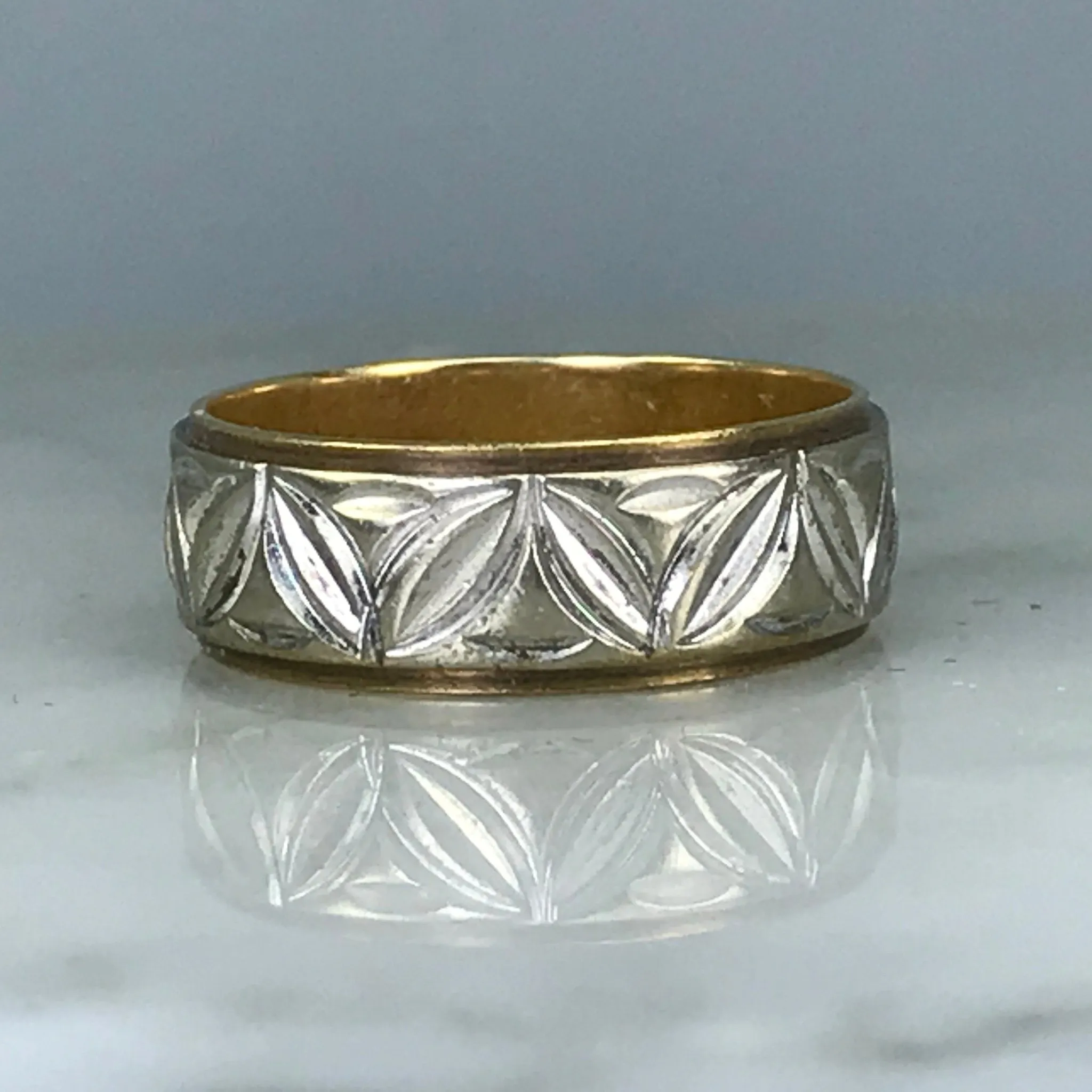 Meaningful Symbol Etched Gold Wedding Band. 10K Yellow and White Gold. Size 6 US. Stacking Ring. Circa 1960.
