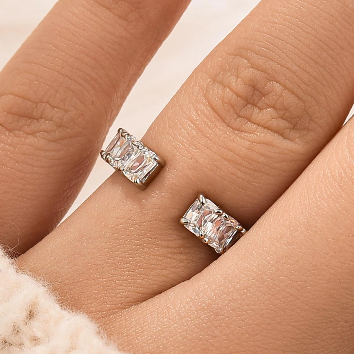 Stunning Surround Elongated Cushion Cut Simulated Diamond Women's Wedding Band In Sterling Silver Premium Detail