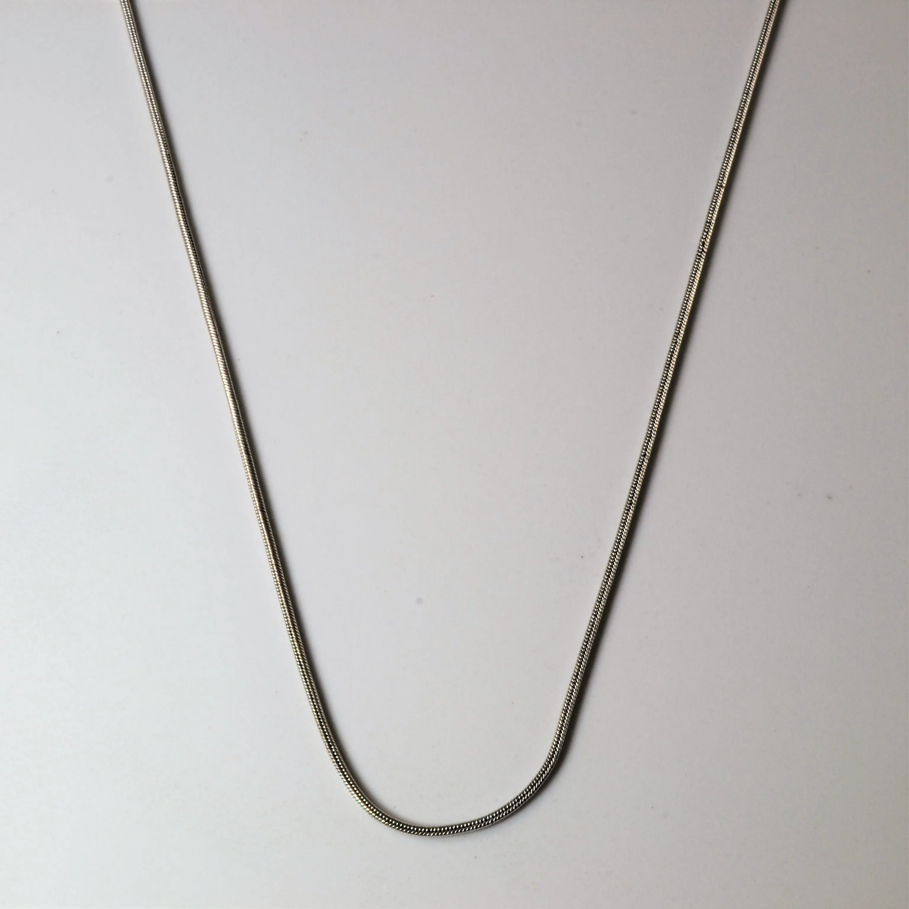 Glam Day Opulent Look 14k White Gold Snake Chain | 16" |