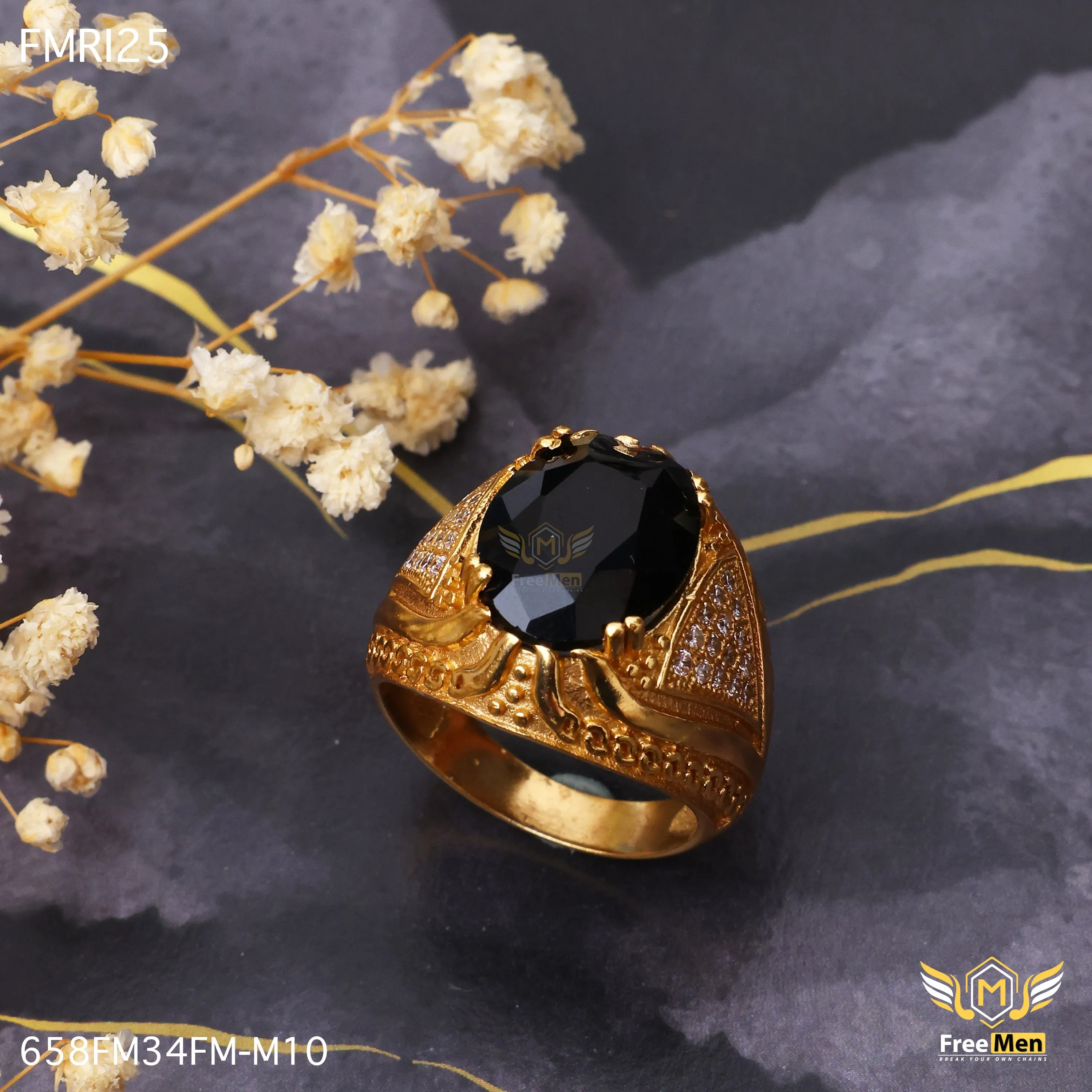 Freemen Oviform Black AD Design Golden Ring - FMRI25 Bold Accent classic accessory