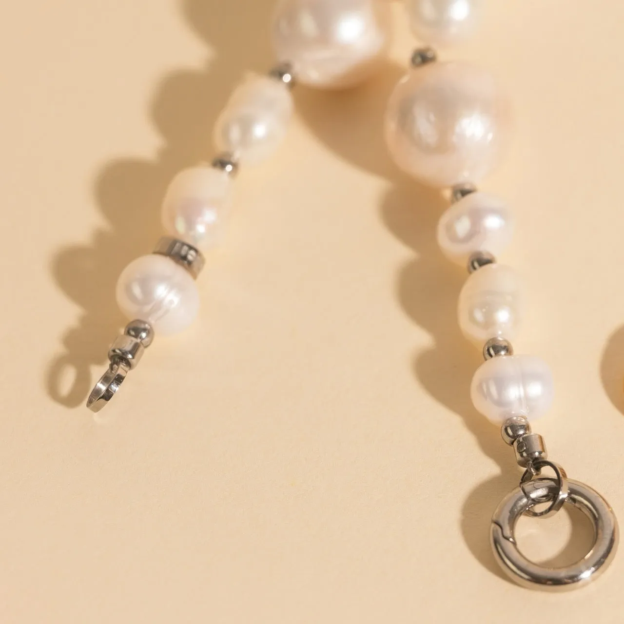 Luxury Adornment Freshwater Pearl Necklace (18")