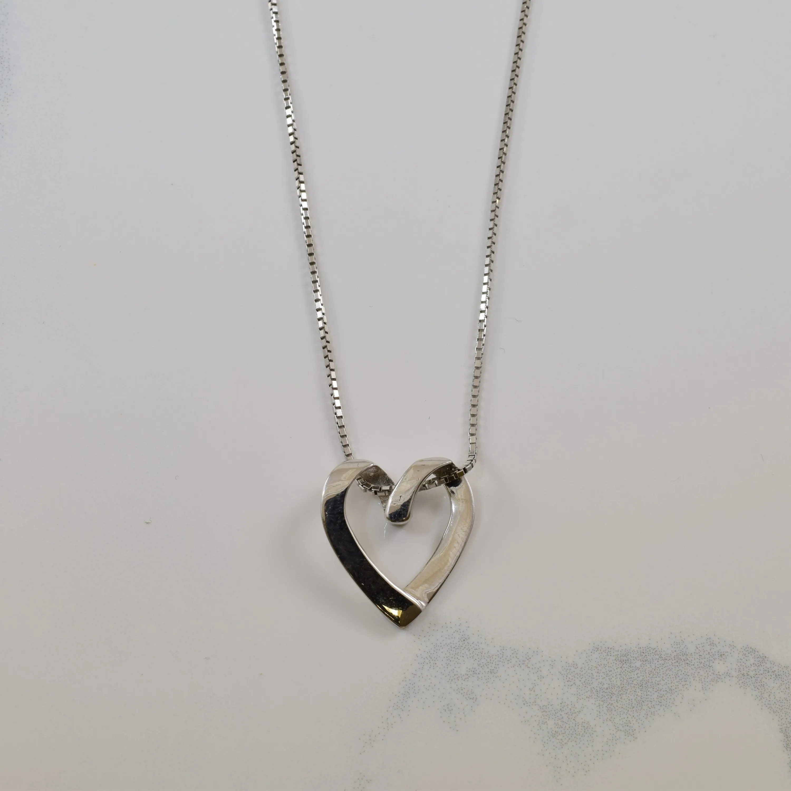 Exclusive Edge White Gold Heart Necklace | 16" |