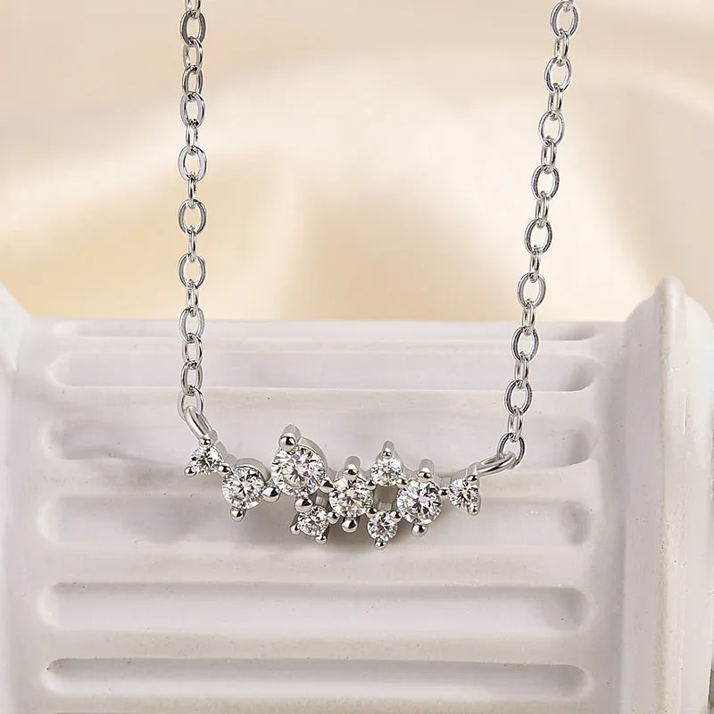 Louily Moissanite Lovely Gypsophila Moissanite Pendant Necklace Glamour Effect Luxury Impression