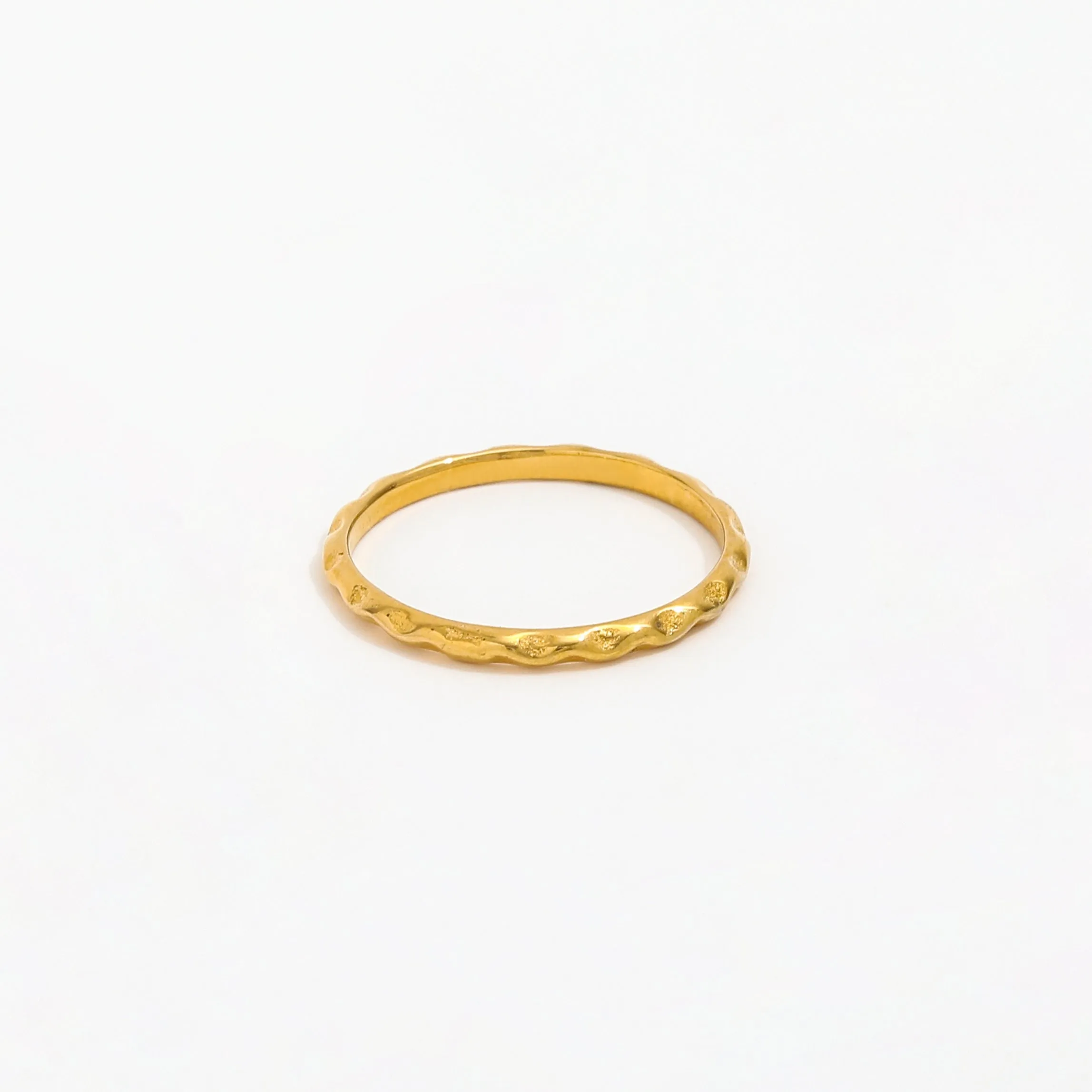 Excellent Design Sparkling Article Hammered Ring