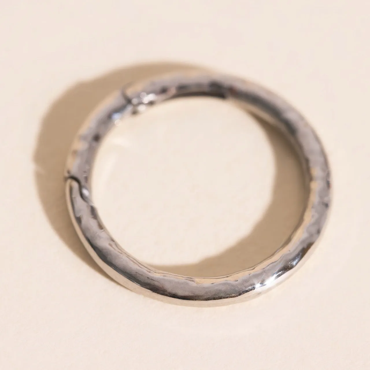 Hammered Circle Necklace Charm Clasp (18mm) Trendy Piece Value Gift