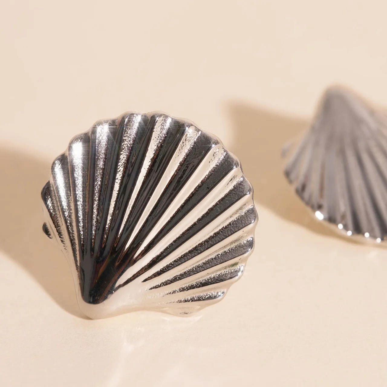 Oval Accessory Jumbo Seashell Stud Earrings