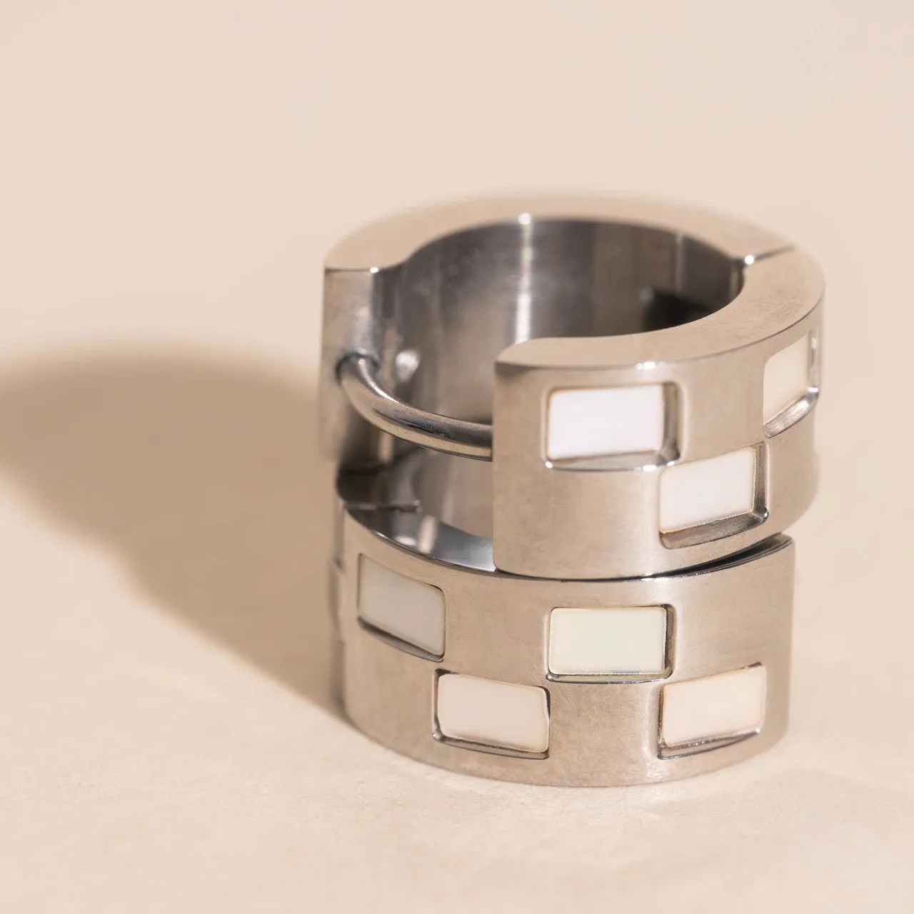 Pearl Shell Checkered Super Chunky Huggie Hoop Earrings Glittering Choice Minimalist Essential