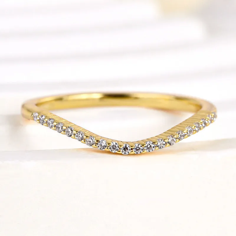 Louily Special Pave Wedding Band Elite Detail