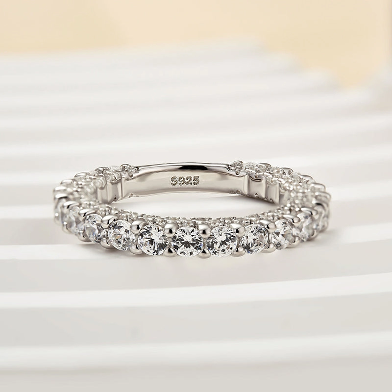 Louily Classic White Gold Round Cut Wedding Band For Women Classic Highlight