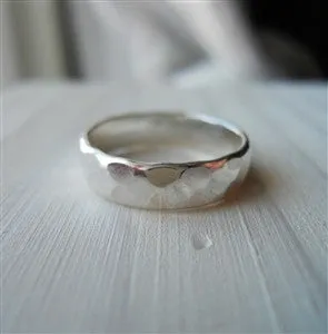 LOW DOME RANDOM FACET Daily Balance