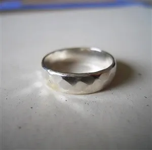 Casual Simplicity LOW DOME RANDOM FACET