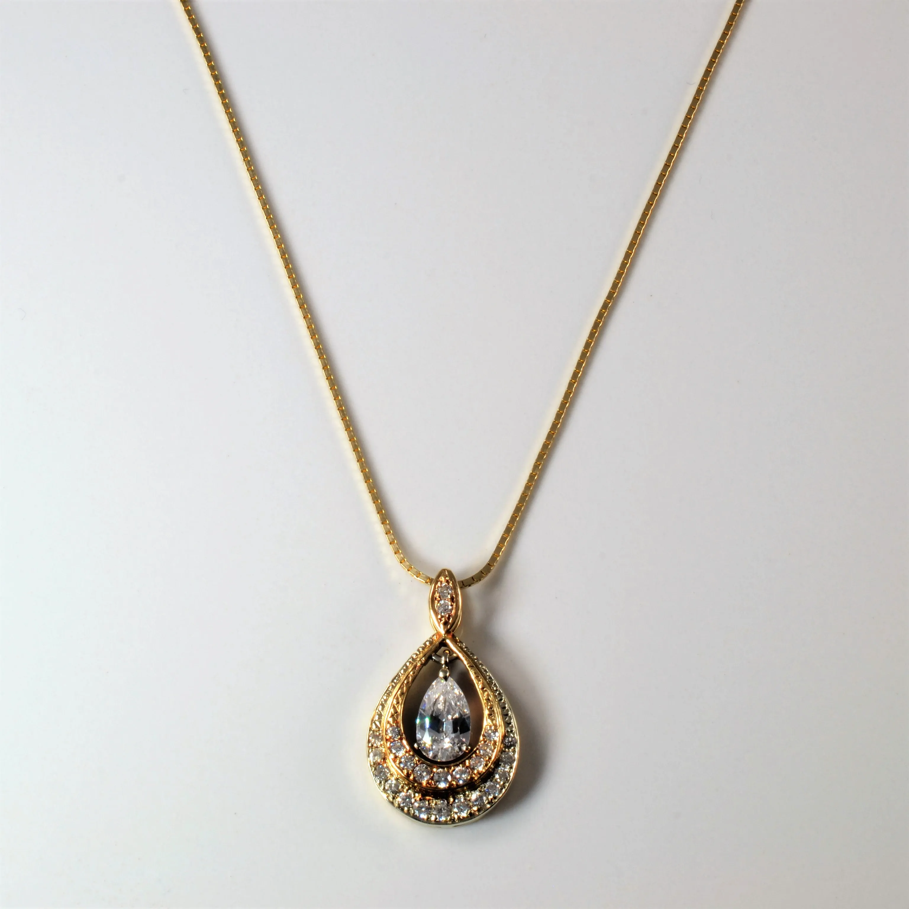 Unique Ornament Sleek Feature Pear Diamond Halo Necklace | 1.02ctw | 17" |