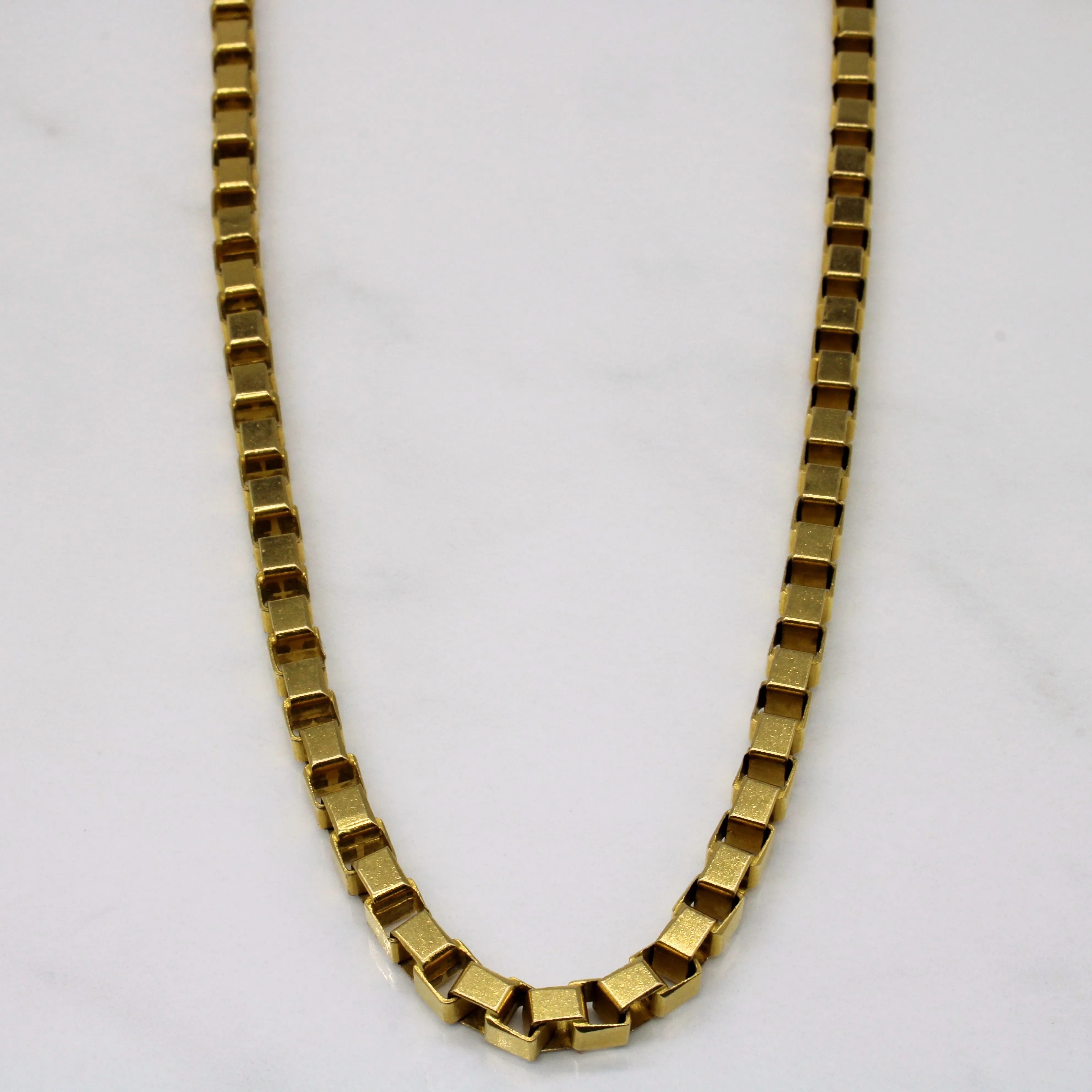 Petite Shine Shimmering Effect 18k Yellow Gold Square Link Necklace | 21" |