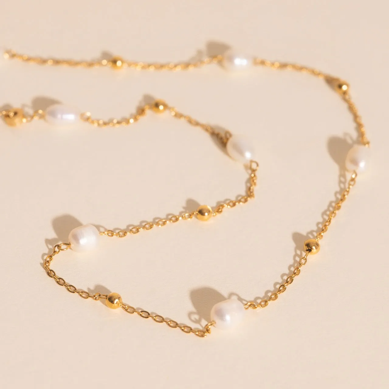 Perennial Piece Mini Pearl Chain Necklace (18")