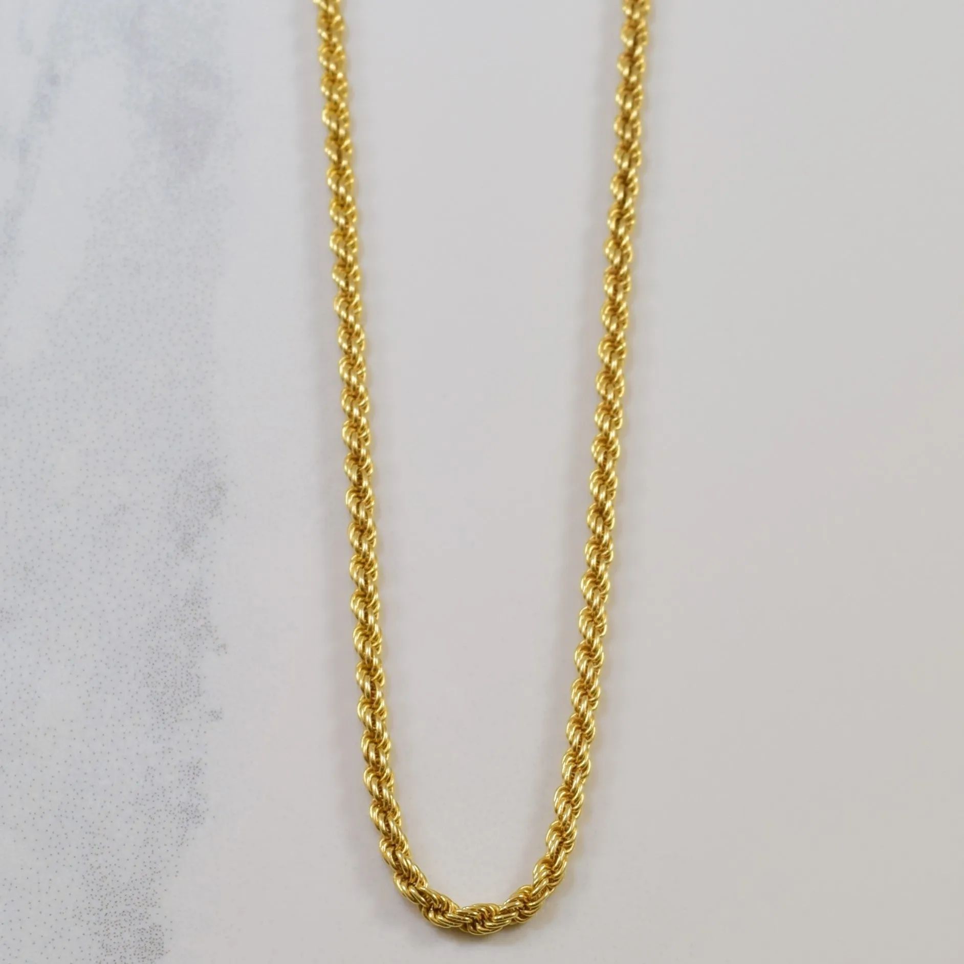 Soft Edge Minimal Mood 14k Yellow Gold Twisted Rope Chain | 24" |